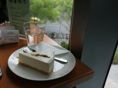 雪域芝士-西西弗书店&矢量咖啡(凯德晶萃广场店)