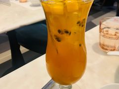 -港丽餐厅(高德置地店)