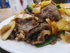 小炒黄牛肉-牛八宝桂林米粉(八里庄店)