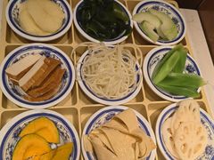 -周师兄大刀腰片火锅(洪崖洞旗舰店)