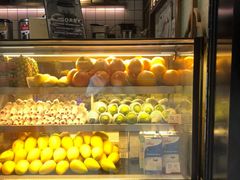 面包甜点陈列柜-茶百道(新城市广场店)