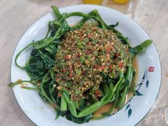 剁椒藤菜-洪霞餐馆