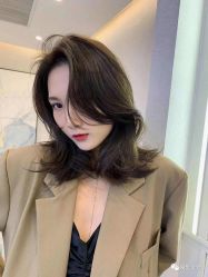 -AYO SALON