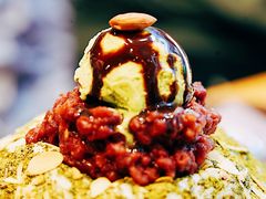 绿茶红豆雪冰-劳顶笨咖啡(西塔店)