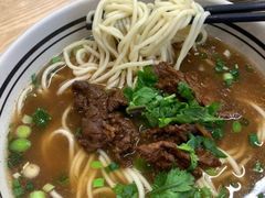 -小马牛肉面·牛骨熬制(南京博物院店)