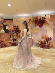 -南京宝娜嫁衣婚纱礼服馆(中央路店)