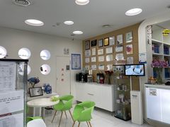 -岳辰齿科(浦东长泰店)