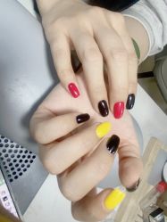 -UGIRL有个美甲