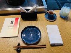 -丽思卡尔顿·炙焰·铁板烧餐厅