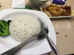 -佰搭果·广式茶餐厅(西华路店)