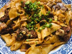 -壹阁胡羊焖饼(特色小吃街店)