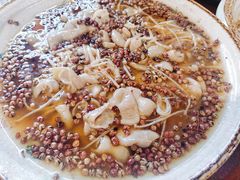 -黄桷树曹家私房菜(江与城店)