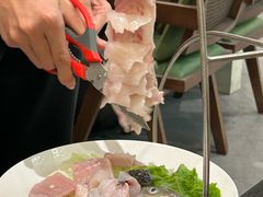 -得意咚瓜·顺德鱼生·冬瓜火锅(深圳首店)