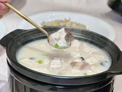 -梦都海鲜酒家(万达广场江桥店)