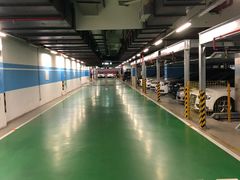 -徐汇日月光地下停车场