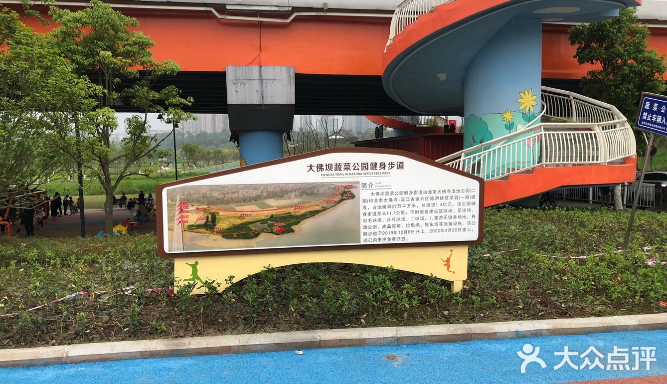 快中午时去了双江古镇，很有名的古镇