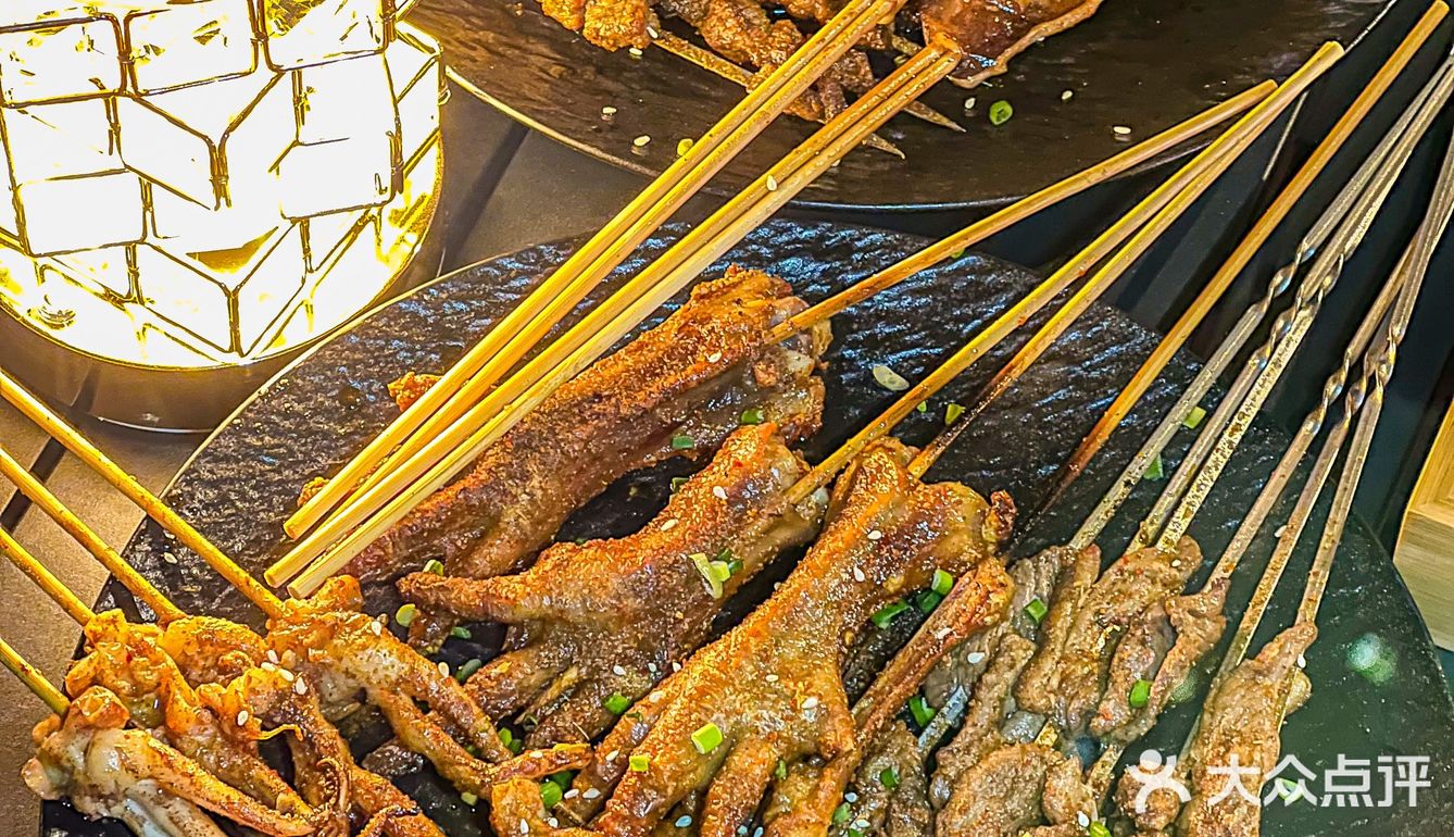 江门没有比这家更懂氛围感的吧‼️湖边BBQ‼️