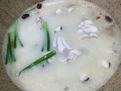-鲜呦蒸汽石锅鱼(北辰路店)