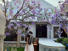 -Lamant Manor已闻花名關於藍