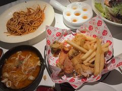 -春树下·树屋花房西餐厅(罍街AS1980店)