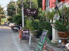 -Daddy Nimman Chiang Mai