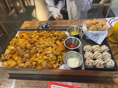 -炸鸡情侣韩式料理(中央大街店)