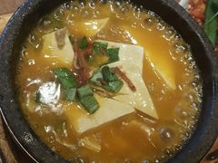 -云海肴·汽锅鸡·云南代表菜(天山百盛优客店)
