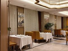 -骏莱海鲜鱼港(五角场店)