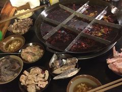 -岗上渣渣老火锅(两路口店)