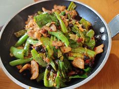 -有家川菜(宝山万达店)