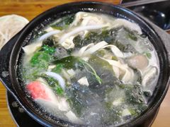 -丽虹云南过桥米线(兴工街店)