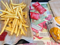 -肯德基(西影路店)