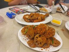 -肥仔文澳门猪骨煲(南京西路店)