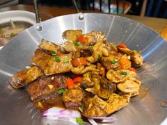 臭干子烧肥肠-黄泥岗·地道湖北菜(奥特莱斯店)