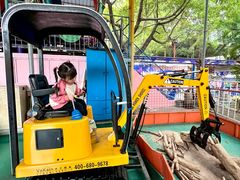 -顺德大良半月城游乐场