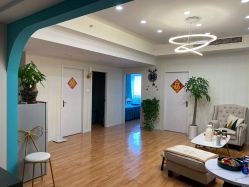 -萱草产后康复催乳中心(江宁万达店)