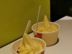 -麦当劳(新华路步步高店)