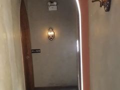 -秘地·影院式足浴SPA(凤三旗舰店)