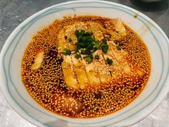 -姚姚酸菜鱼·金戈戈香港豉油鸡(喜荟城联名店)