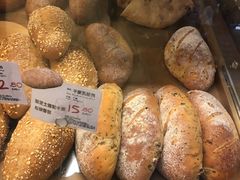 -Olé精品超市(广州太古汇店)