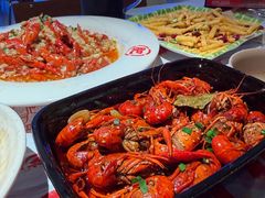 -肥肥虾庄·金牌油焖大虾(杨园滨江时代walk店)