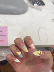 -尤米一站式美甲美睫