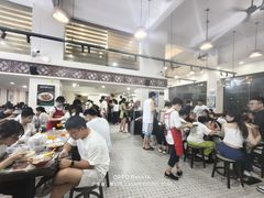 -黄师奶甜品店