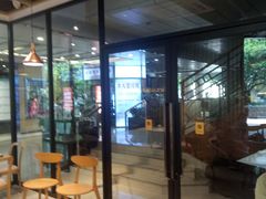 门面-CoCo都可(燕塘店)