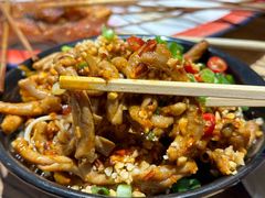 冒鸭肠金针菇-北丐先生·野馄饨烧烤(雨花万象店)
