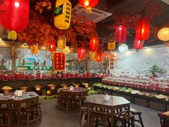-德彪酒馆围炉串串