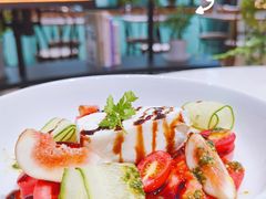 -théATRE茶聚场·餐厅(环球金融中心店)