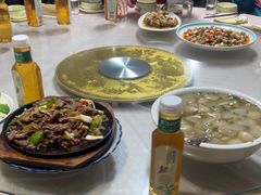 -洪霞餐馆