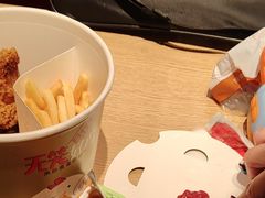 -麦当劳(光新乐购店)