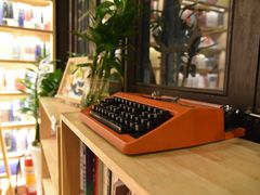 -猫的天空之城概念书店(杭州南宋御街店)